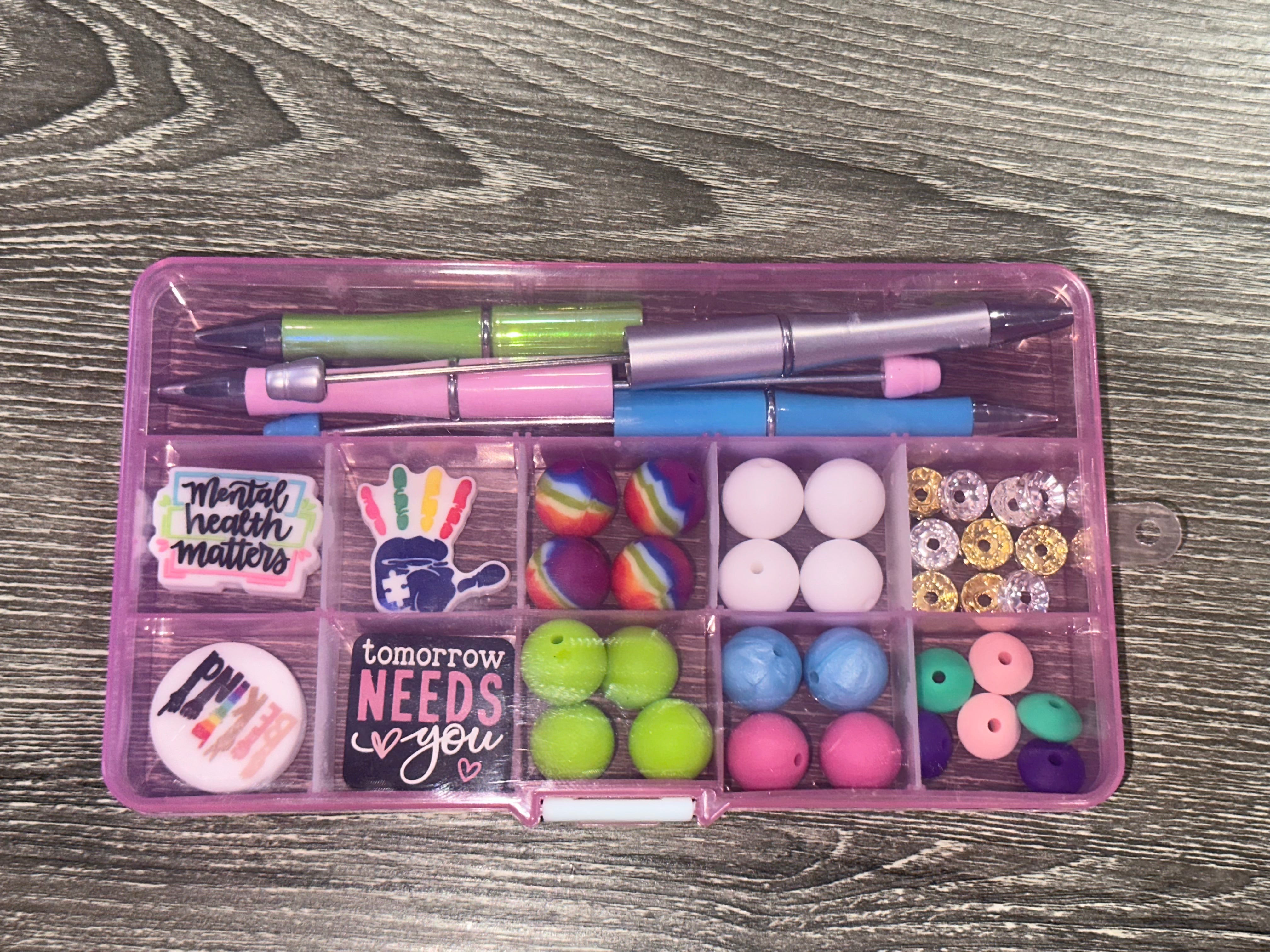 An Example of what may be in a Mental Health DIY Pen Kit 