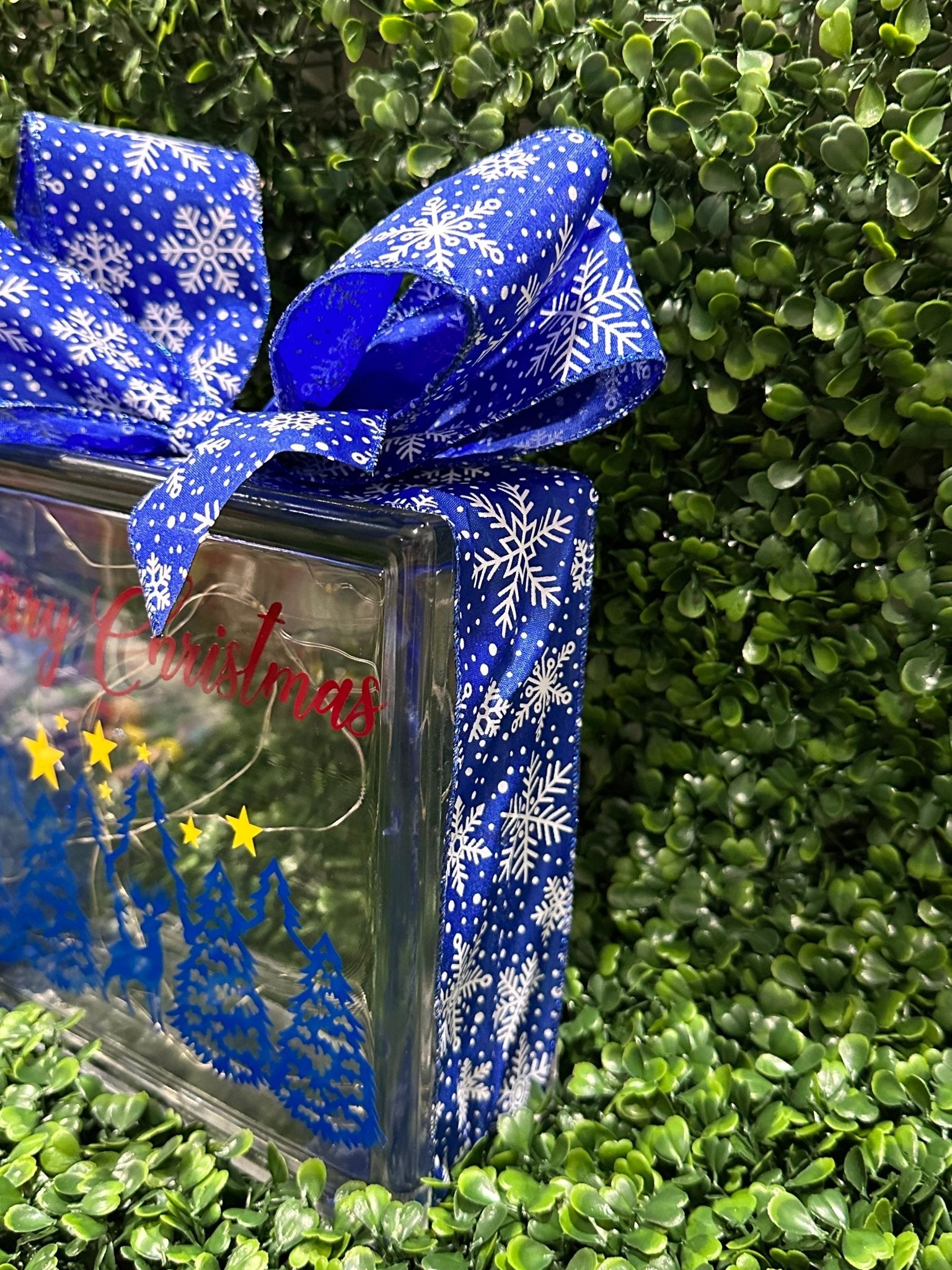 Holiday Light Box - Craftygoodiesngifts