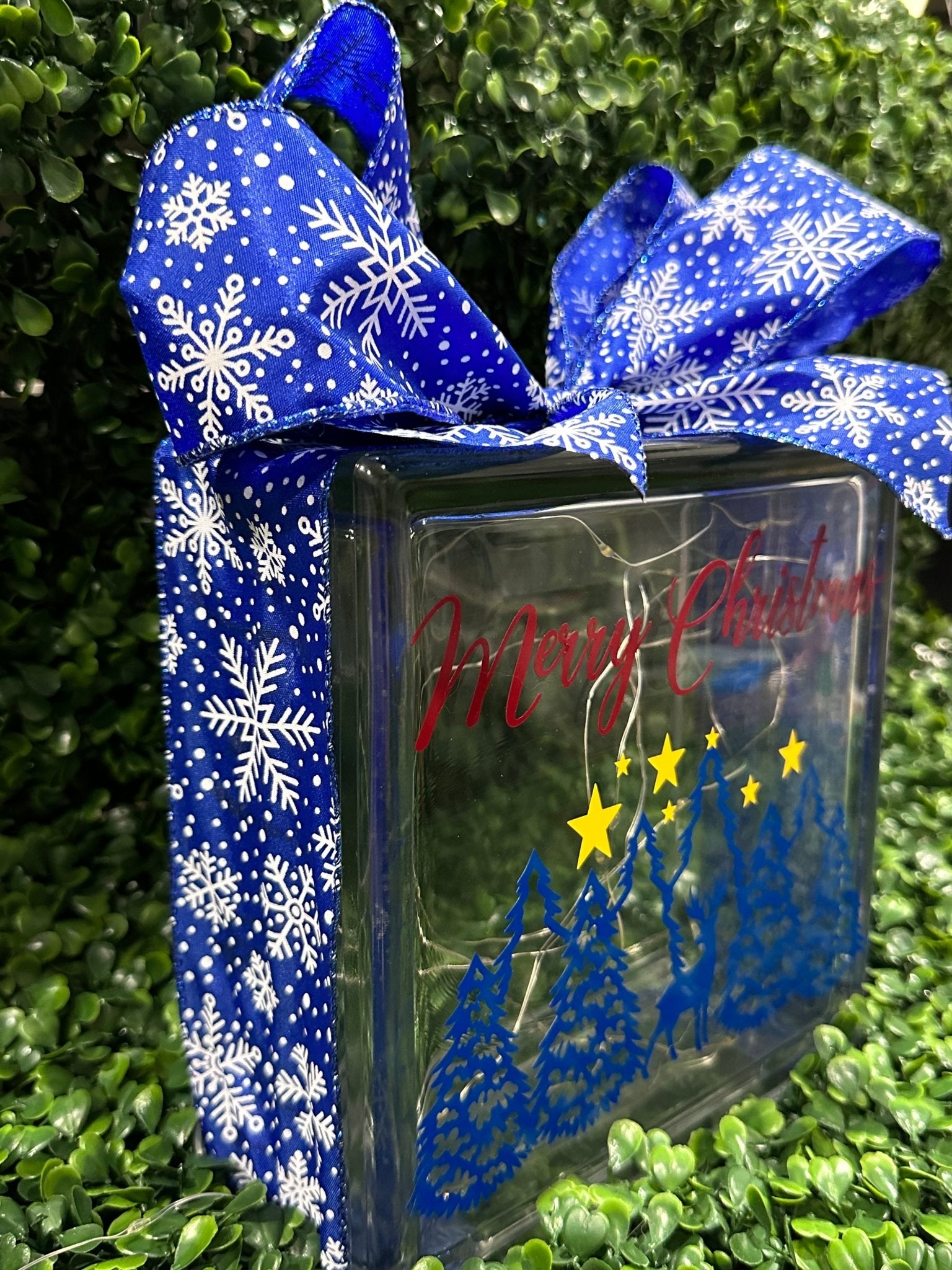 Holiday Light Box - Craftygoodiesngifts