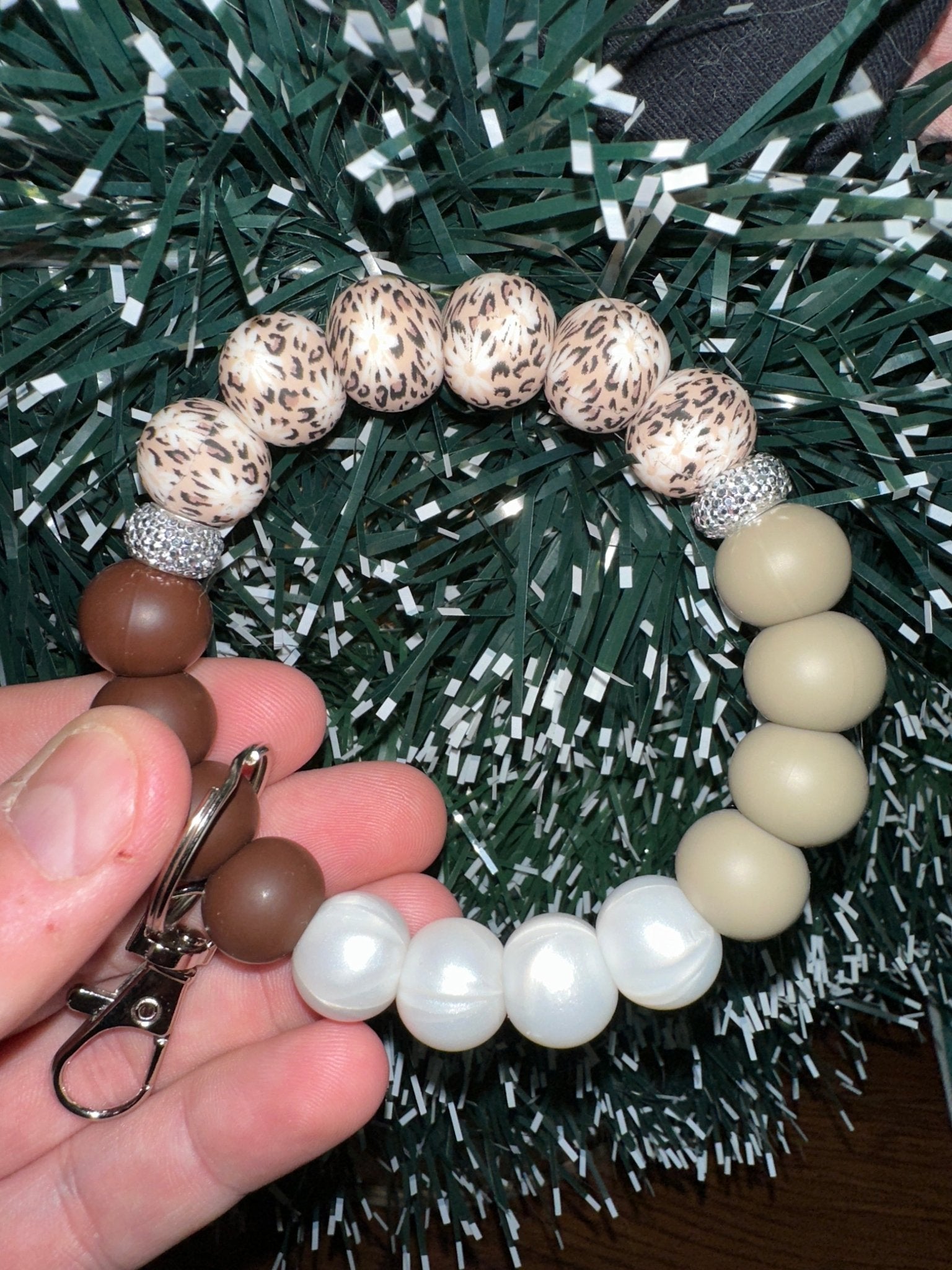 Silicone wristlet - Keep it neutral - Craftygoodiesngifts