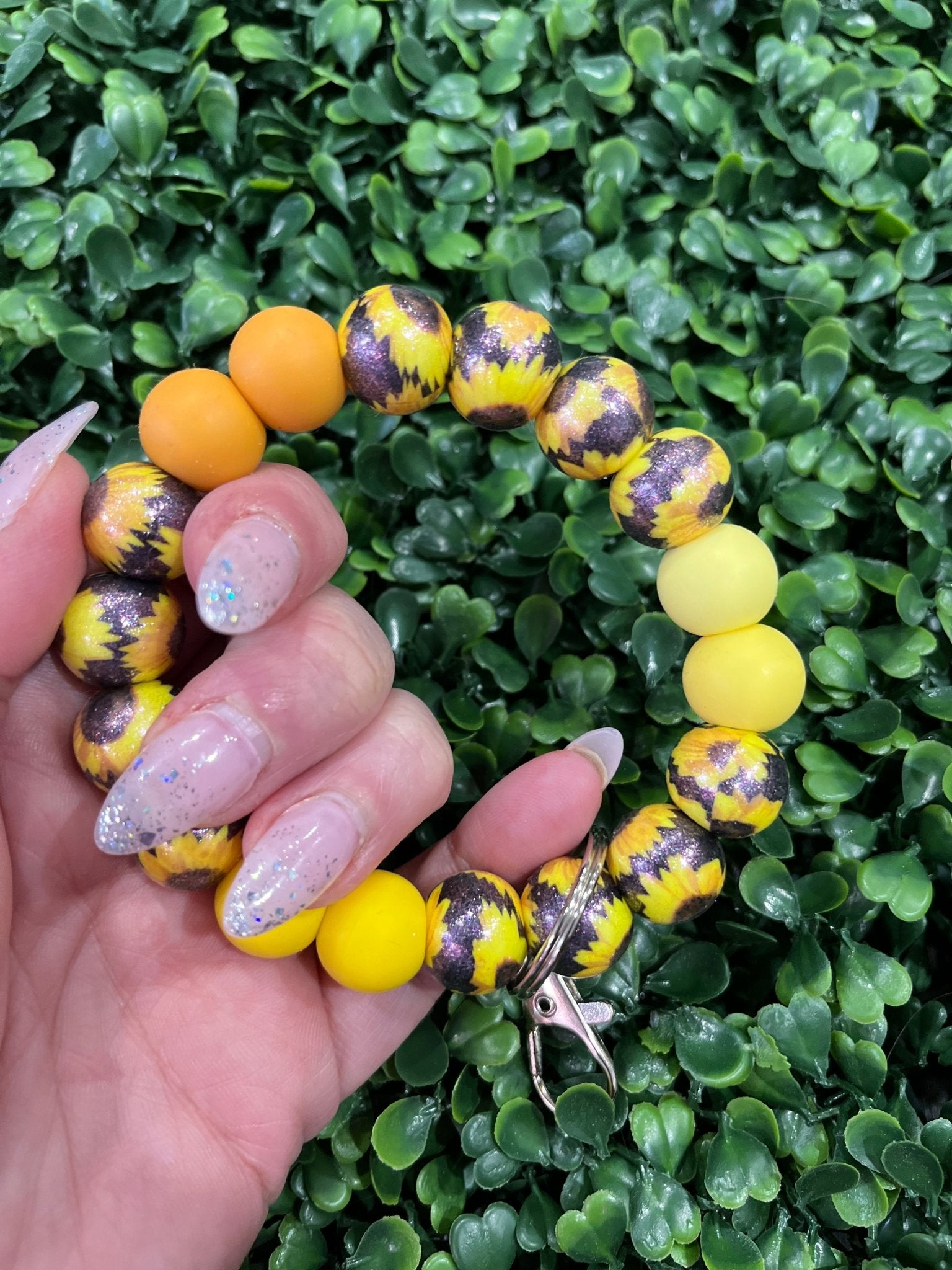 Sunflower - wristlet keychain - Craftygoodiesngifts